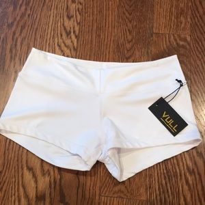 Brilliant white Vull sport booty shorts!